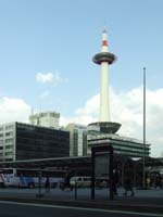 ���ԥ��